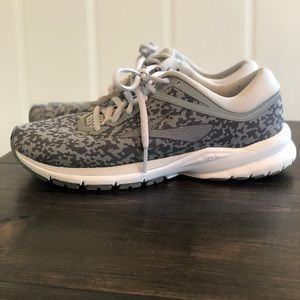 Brooks Launch 5 Shoes